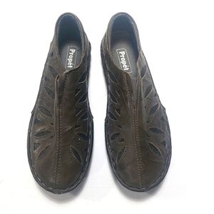 Propet Brown Flats with Elastic Panels Size 7.5 NWNT